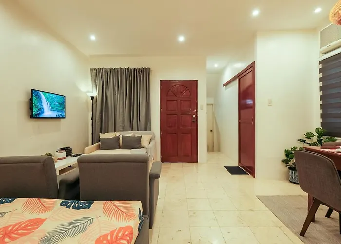 The House Of Windsor - Qc Apartamento Manila