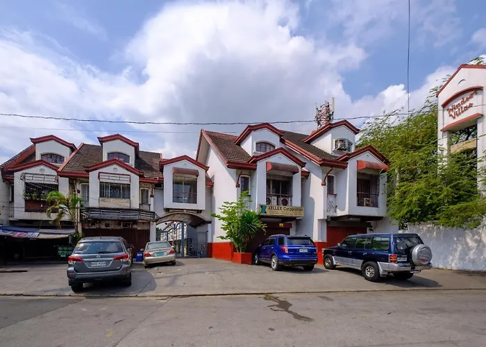 The House Of Windsor - Qc Manila
